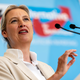 AfD-Chefin Weidel will mit einem Wahlsieg ihrer Partei bei den Landtagswahlen auch die Bundesregierung unter Druck setzen. (Archivbild) - Foto: Michael Kappeler/dpa