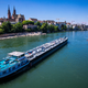 Das Grundwasser entlang des Oberrheins ist nach einer Studie erheblich mit Schadstoffen belastet (Archivbild). - Foto: Jens Büttner/dpa