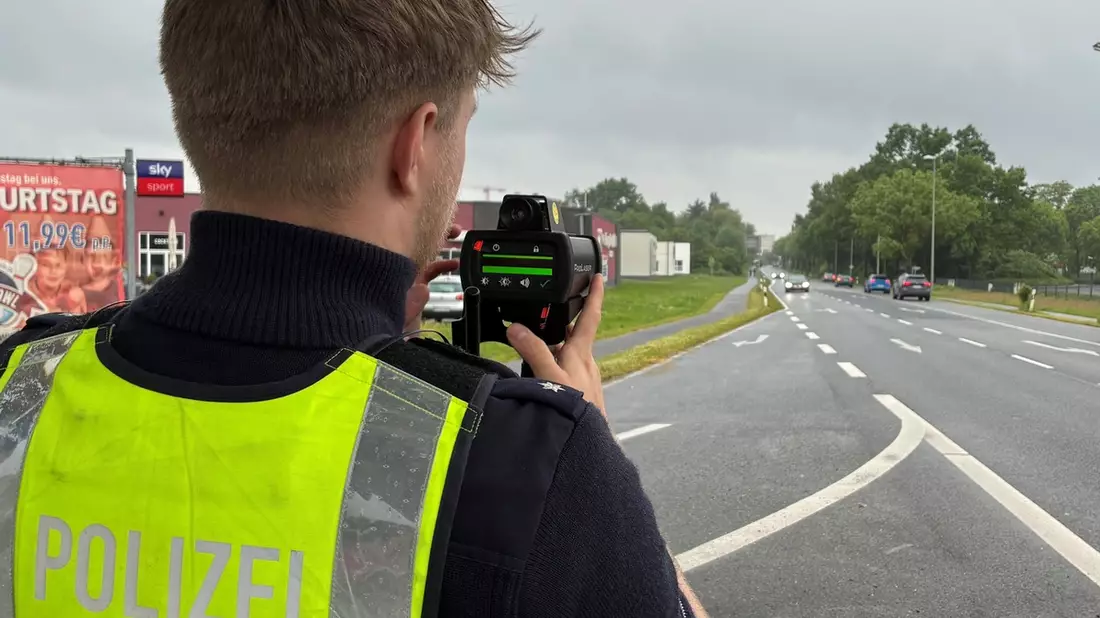 POL-WES: Dinslaken - Schwerpunktkontrolle im Bereich der Polizeiwache Ost - Bild: presseportal.de