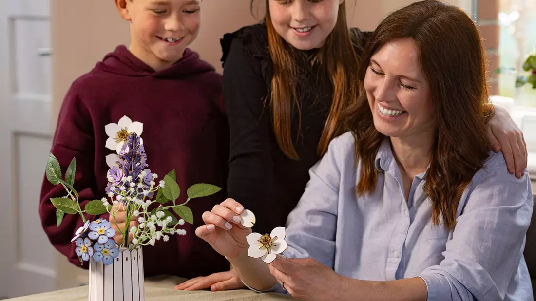 Revell Flowers: Der moderne Muttertags-Gruß - Bild: presseportal.de