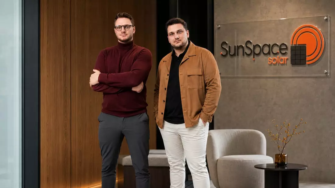 PV-Anlage ohne Eigenkapital: Wie Eigenheimbesitzer mit der SunSpace Solar GmbH sofort ihre Energiekosten senken - Bild: presseportal.de