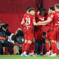 Trotz des Freiburger Sieges gibt es keinen weiteren Champions-League-Platz für die Bundesliga. - Foto: Philipp von Ditfurth/dpa