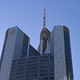 Die Commerzbank wehrt sich seit Monaten gegen eine mögliche Übernahme durch die Unicredit. (Archivbild) - Foto: Michael Brandt/dpa