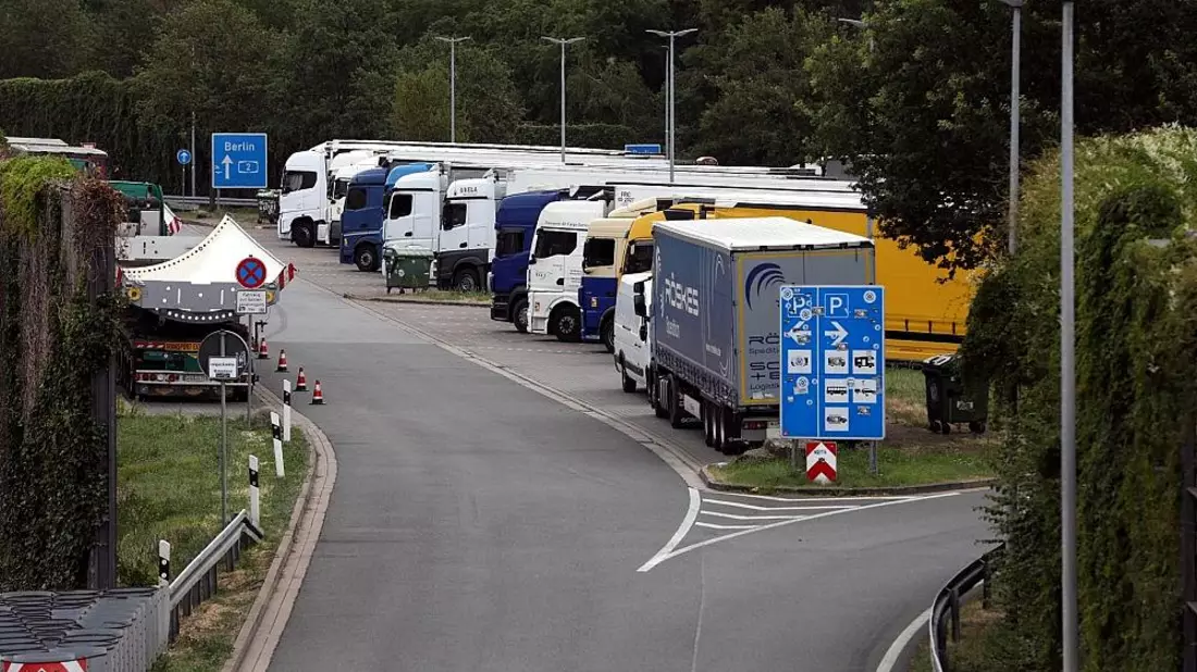 Zahl mautpflichtiger Lkws auf Autobahnen im Mai gestiegen