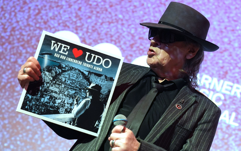 Die erste Platte aus dem Pressewerk gehört Udo Lindenberg selbst. (Archivbild) - Foto: Marcus Brandt/dpa