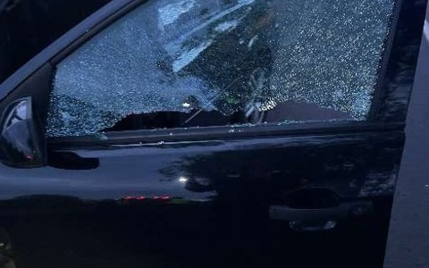 POL-ROW: ++ Gegenstand bei Mäharbeiten schleudert gegen Auto - Fahrer leicht verletzt ++ Alkohol- und Drogenverdacht auf der A1 ++ Vorfahrt missachtet: Lkw-Fahrer leicht verletzt ++ - Foto: presseportal.de