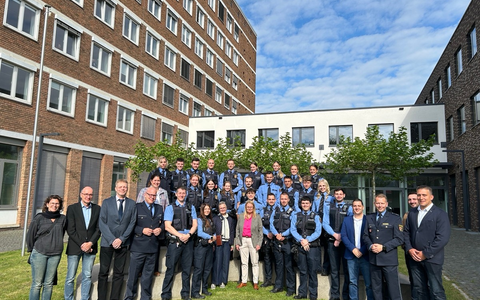 POL-PPTR: 27 neue Polizistinnen und Polizisten verstärken ab sofort das Polizeipräsidium Trier - Foto: presseportal.de