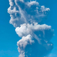 Der Dukono gehört zu den aktivsten Vulkanen Indonesiens. - Foto: Uncredited/Badan Geologi/AP/dpa