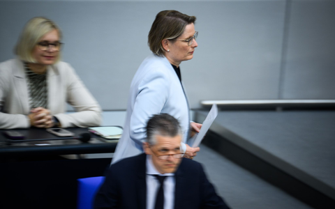 Justizministerin Stefanie Hubig sieht das beschlossene Gesetz als wichtigen Schritt.  - Foto: Bernd von Jutrczenka/dpa