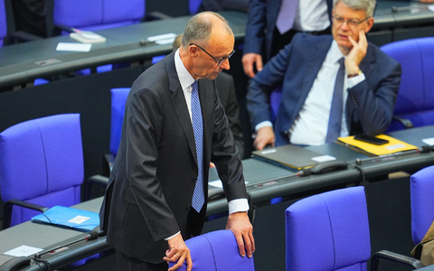 18 Stimmen aus der Koalition fehlen Merz im ersten Wahlgang bei der Kanzlerwahl. (Archivbild) - Foto: Michael Kappeler/dpa