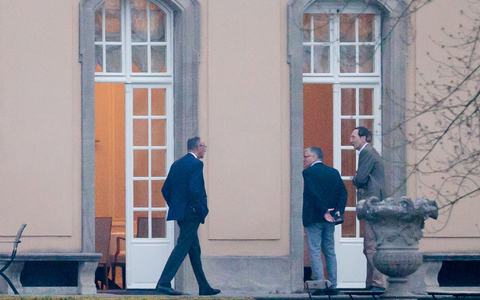Das Koalitionstreffen in der Villa Borsig nach Ostern gilt als Tiefpunkt der Koalition. (Archivfoto) - Foto: Carsten Koall/dpa