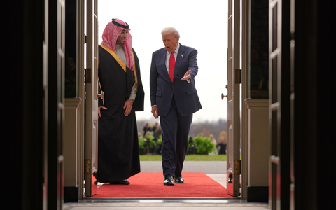 Besonders das Verhältnis zwischen Washington und Riad steht unter Druck. (Archivbild) - Foto: Evan Vucci/AP/dpa