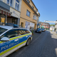 Das Großaufgebot der Polizei ist abgezogen. - Foto: Sascha Ditscher/dpa
