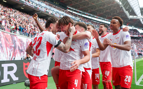 Ab in die Champions League: Leipzig jubelt. - Foto: Jan Woitas/dpa