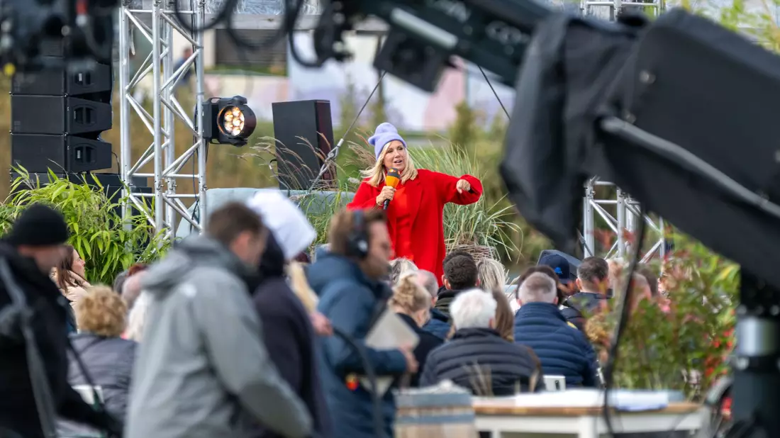 Wie 2024 in Schwerin gastiert der «Fernsehgarten« seit 2021 mit Spezialausgaben jeweils in dem Bundesland, das die offiziellen Feierlichkeiten zum Tag der Deutschen Einheit ausrichtet. (Archivfoto) - Bild: Stefan Sauer/dpa