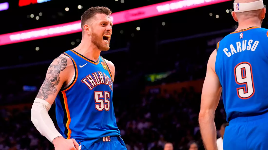 Mit den Oklahoma City Thunder weiter auf Erfolgskurs: Isaiah Hartenstein. - Bild: Mark J. Terrill/AP/dpa