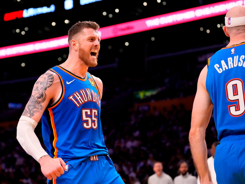 Mit den Oklahoma City Thunder weiter auf Erfolgskurs: Isaiah Hartenstein. - Foto: Mark J. Terrill/AP/dpa
