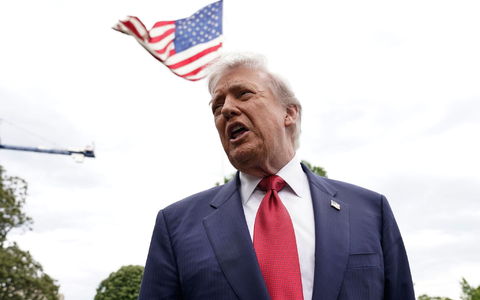Trump wartet auf eine Antwort aus dem Iran.  - Foto: Jose Luis Magana/AP/dpa