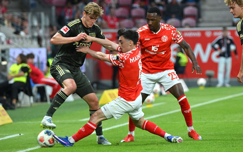 Der Mainzer Paul Nebel (r) bereitete das 1:1 vor. - Foto: Torsten Silz/dpa