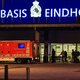 Am Flughafen in Eindhoven warteten bereits Rettungswagen auf die deutschen Passagiere. - Foto: Christoph Reichwein/dpa