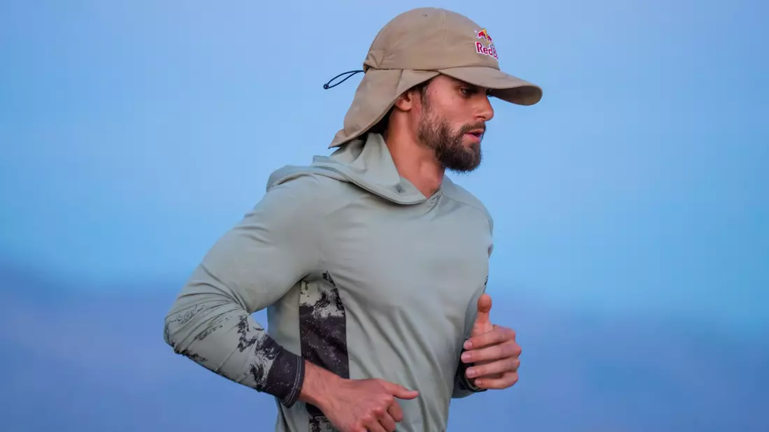 Der Berliner Saatçi lief und lief und lief - am Sonntag kam er nach mehreren Tagen voller Strapazen im Ziel an. (Archivbild) - Bild: Cameron Moon/Red Bull Content Pool/dpa