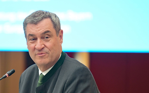 Bayerns Ministerpräsident Söder meint: Die Prämie ist vom Tisch. (Archivfoto) - Foto: Malin Wunderlich/dpa