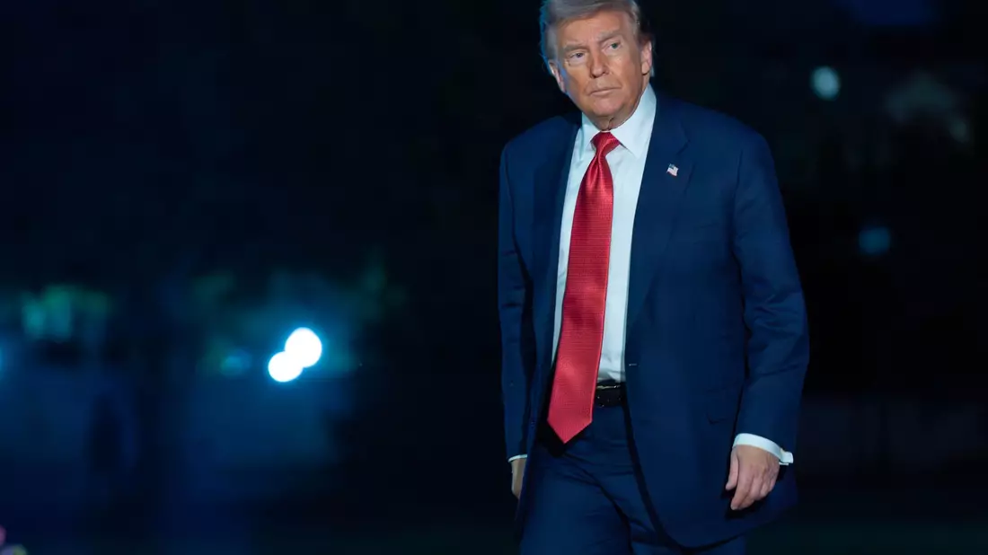 US-Präsident Trump gefällt die Antwort aus dem Iran nicht. - Bild: Jose Luis Magana/AP/dpa