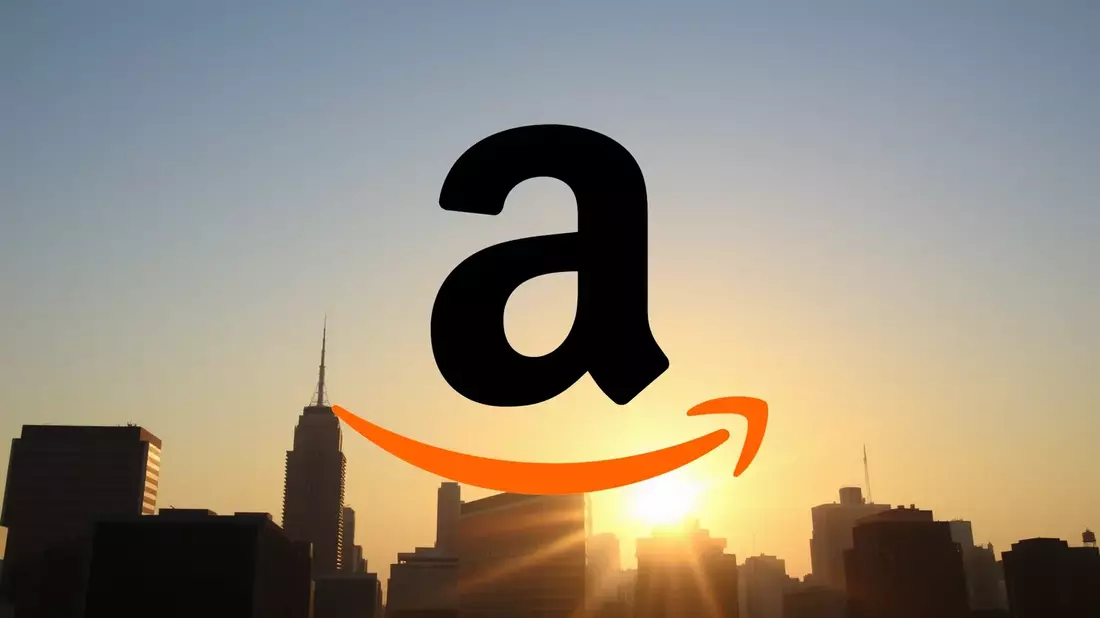 Amazon's Record High Hides a Patent Storm: Cerence Lawsuit Targets Alexa as Logistics Business Opens Up Illustration mit AI erstellt übermittelt durch boerse-global.de