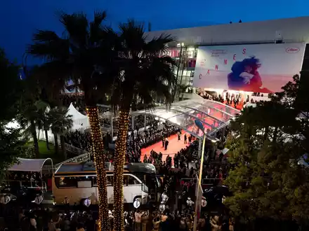 Das Filmfestival in Cannes ist für sein glamouröses Star-Aufgebot bekannt. (Archivbild) - Foto: Scott A Garfitt/Invision/AP/dpa