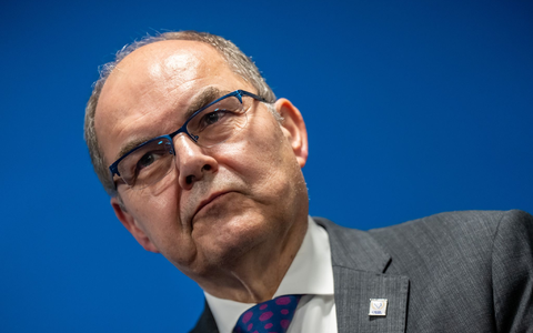 Der Bosnien-Beauftragte der internationalen Gemeinschaft, der Deutsche Christian Schmidt, hat seinen Rücktritt angekündigt. (Archivbild) - Foto: Michael Kappeler/dpa