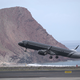 Die Passagiere waren zuvor von Teneriffa aus in die Niederlande geflogen worden. - Foto: Arturo Rodriguez/AP/dpa