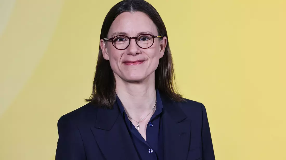 Katrin Suder ist eine von den wenigen weiblichen Aufsichtsratsvorsitzenden in Dax-Unternehmen. (Archivbild) - Bild: Oliver Berg/dpa