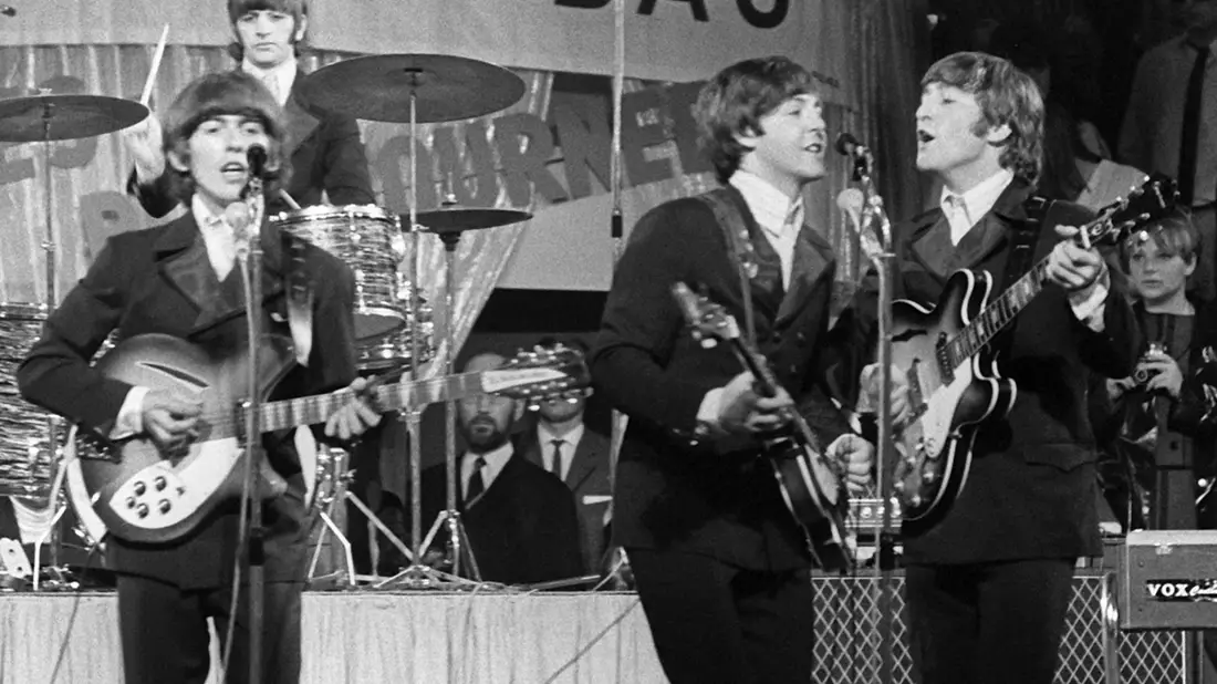 Auf dem Dach des Gebäudes spielte die Gruppe am 30. Januar 1969 ihr letztes öffentliches Konzert. (Archivbild) - Bild: Gerhard Rauchwetter/dpa