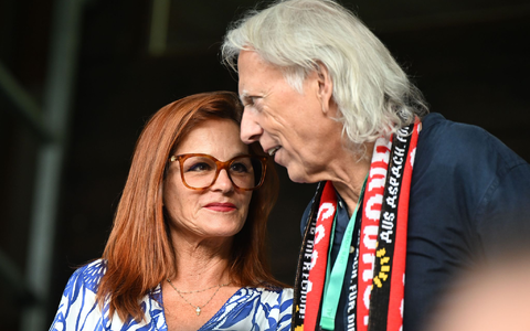 Andrea Berg und ihr Ehemann Uli Ferber haben eine enge Bindung zum Neu-Drittligisten (Archivbild). - Foto: Bernd Weißbrod/dpa