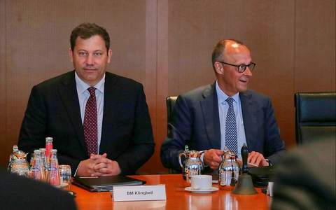 Lars Klingbeil und Friedrich Merz (Archiv) - Foto: via dts Nachrichtenagentur