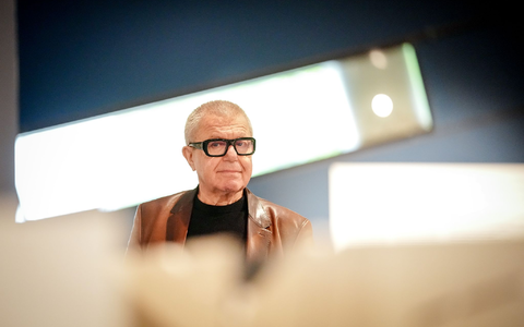 Libeskind: Menschen müssen die Demokratie verteidigen. - Foto: Kay Nietfeld/dpa