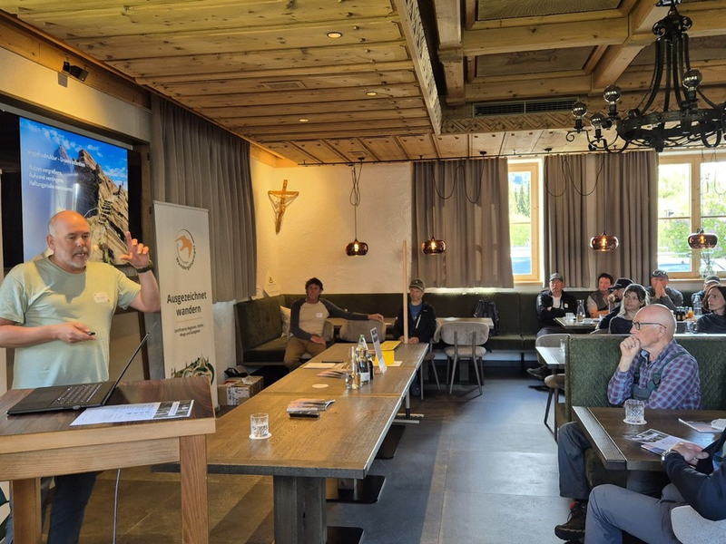 Stille Helden, starke Wanderwege: Impulstag Wandern vernetzt Regionen aus ganz Österreich - Foto: presseportal.de