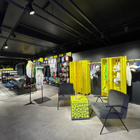 Aufschlag zur French-Open-Saison: Tennis-Point eröffnet Store in Paris - Foto: presseportal.de