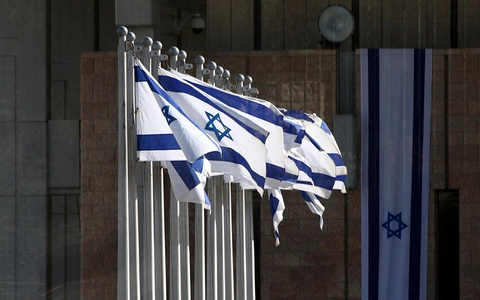 Israelische Fahnen (Archiv) - Foto: via dts Nachrichtenagentur