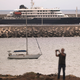 Die «Hondius» liegt vor Teneriffa. - Foto: Arturo Rodriguez/AP/dpa