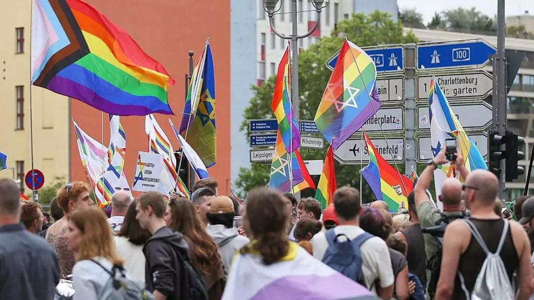 Parade zum Christopher-Street-Day (Archiv) - Bild: via dts Nachrichtenagentur