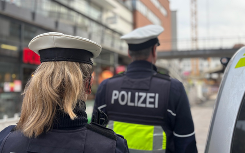 POL-PB: Wir sind da - mit Sicherheit - Sondereinsatz der Paderborner Polizei in der Innenstadt - Foto: presseportal.de