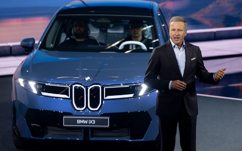 Ab Mitternacht ist nicht mehr Oliver Zipse, sondern Milan Nedeljkovic BMW-Chef. Der iX3 als erstes Modell der Neuen Klasse gehört zu seinem Vermächtnis. (Archivbild) - Foto: Sven Hoppe/dpa