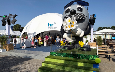 Hessentag in Fulda - Gespräche mit hr-Stars, Public Viewing und Livemusik im hr-Treff - Foto: presseportal.de