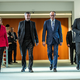 Die Koalition macht einen Schritt zurück bei den Entlastungen und einen nach vorne bei den Reformen. (Archivbild) - Foto: Michael Kappeler/dpa