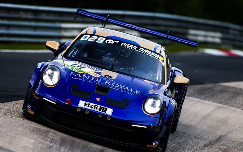 Vom Schnapsidee-Traum zum Nürburgring-Abenteuer: Der letzte Start von Santé Royale Racing - Foto: presseportal.de