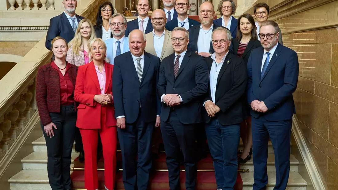 Digitaler Staat: Digitalministerkonferenz in Hamburg macht Verwaltung bürgerfreundlicher und moderner - Bild: presseportal.de