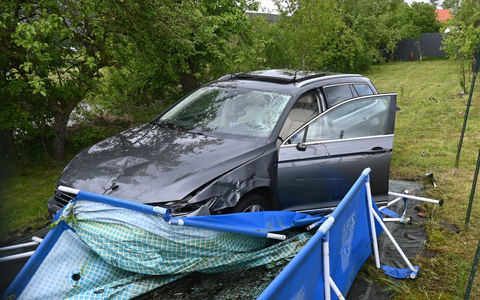 POL-DEL: Landkreis Wesermarsch: Pkw-Fahrerin ohne Führerschein verursacht größeren Verkehrsunfall mit hohem Sachschaden in Berne - Foto: presseportal.de