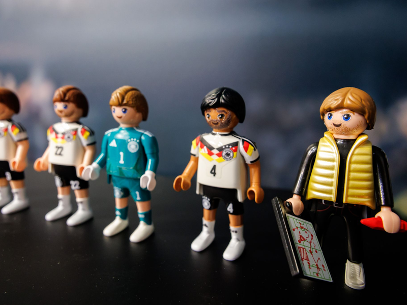 Der Playmobil-Hersteller Horst-Brandstätter-Group hat im zurückliegenden Geschäftsjahr 2024/2025 erneut Umsatzverluste einstecken müssen (Archivbild). - Foto: Daniel Karmann/dpa