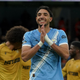 Omar Marmoush (r) von Manchester City freute sich über drei Punkte. - Foto: Ian Hodgson/AP/dpa
